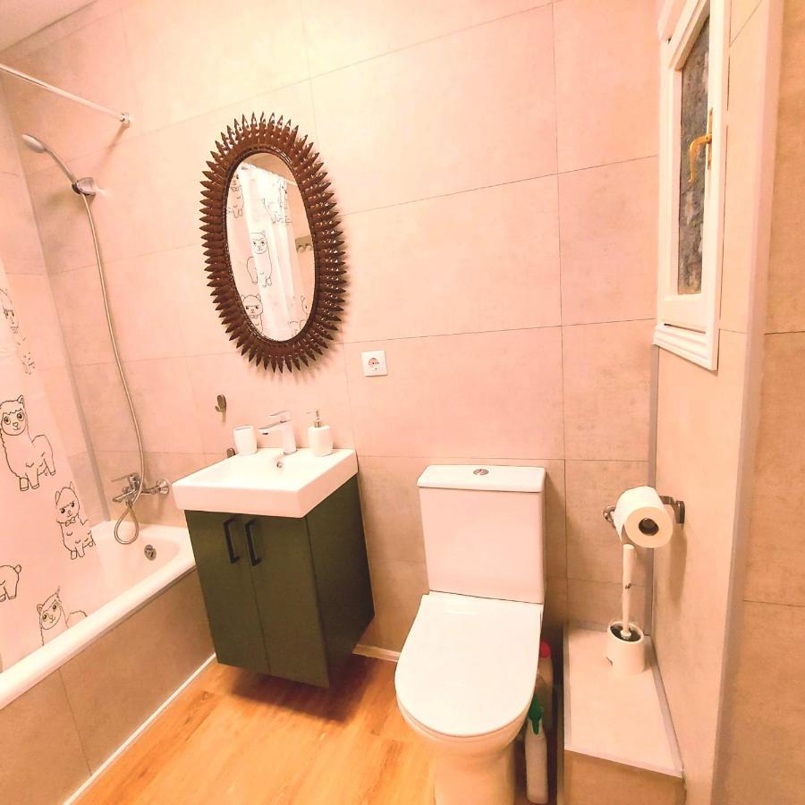 Marsolrosas Apartment Hospitalet De L'Infant Ngoại thất bức ảnh